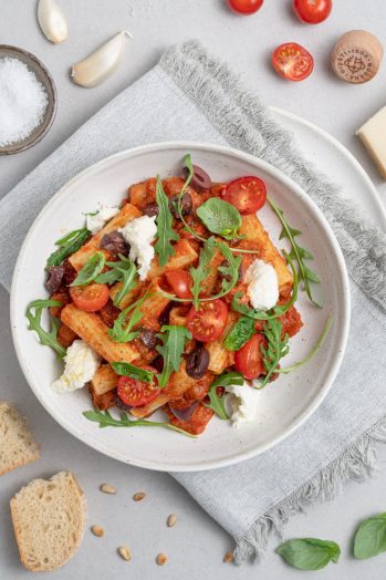 Aubergine pasta