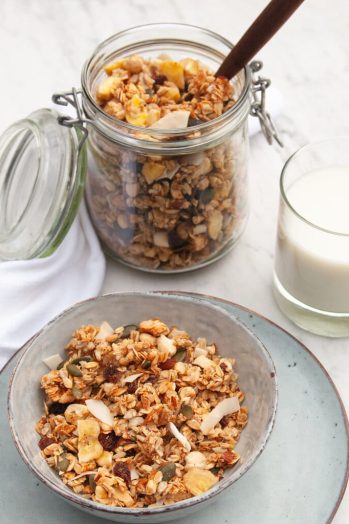 Tropical granola